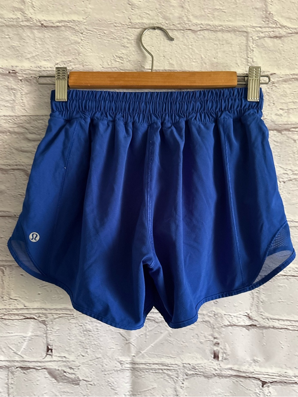 lululemon athletica Hotty Hot Low Riser Shorts - Picture 10 of 10